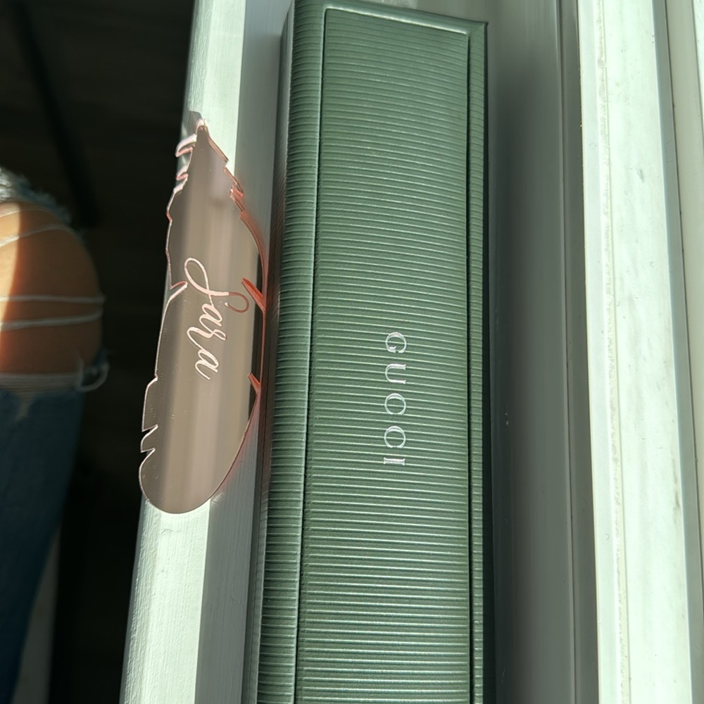 🛍️Vintage Gucci Pink Leather Band Watch - Picture 8 of 12